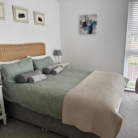 Ao & Etihad Stadium 6 Guest Stay- 3 Bedroom Central House With Parking & Wi Fi Manchester Eksteriør bilde